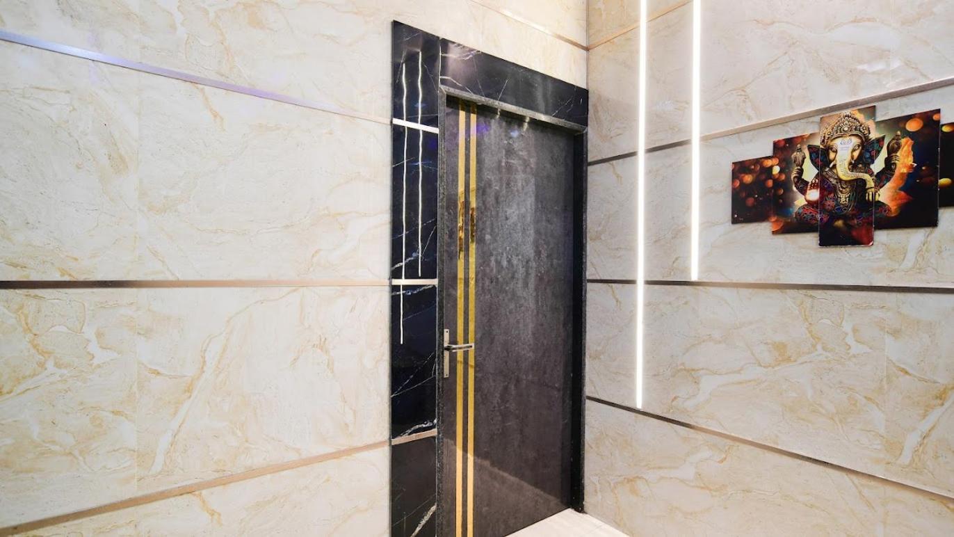 Hotel Mark 乌贾因 外观 照片